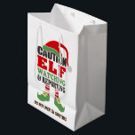 Cute kerst "Elf Watching" feestdag cadeautas<br><div class="desc">Maak je dit jaar gemakkelijk met een schattige en kleurrijke cadeautas van Elf Watching. Kies van verscheidene verschillende grootte en ben zeker om de rug aan te passen.</div>