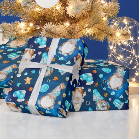 Cute Kerstblauw Scandinavian Gnomes Cadeaupapier (Feestdagen)