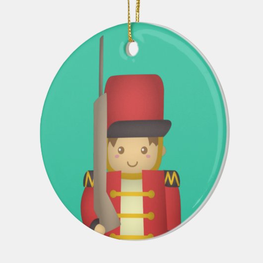 Cute Kerstman Soldier Boy in Red Keramisch Ornament (Links)
