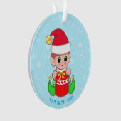 Cute Kerstmis Baby Elf, Aangepaste naam op lichtbl Ornament (voorkant)