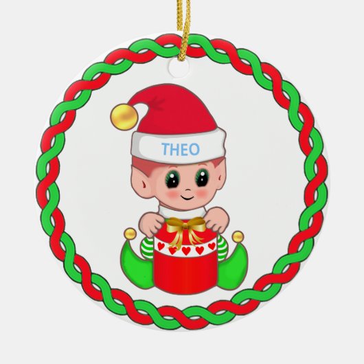 Cute Kerstmis Baby Elf en Green Red Garland Keramisch Ornament (Voorkant)