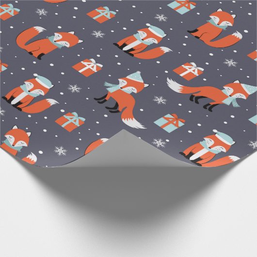 Cute Kerstmis Fox Pattern Cadeaupapier (Hoek)