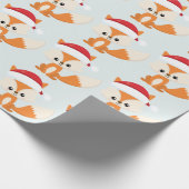 Cute Kerstmis Fox Santa Hat Pastel Blue Pattern Cadeaupapier (Hoek)