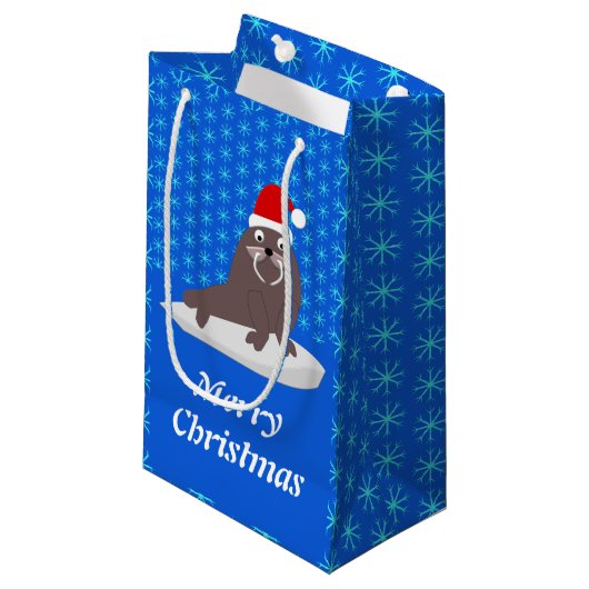Cute Kerstmis Walrus en Snowflakes Custom Klein Cadeauzakje (Voorkant Gekanteld)