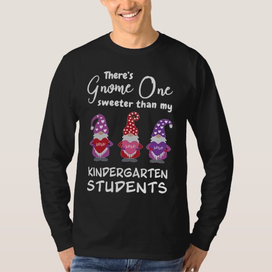 Cute Kindergarten Teacher Valentine's Day Gnomes T-shirt (Voorkant)