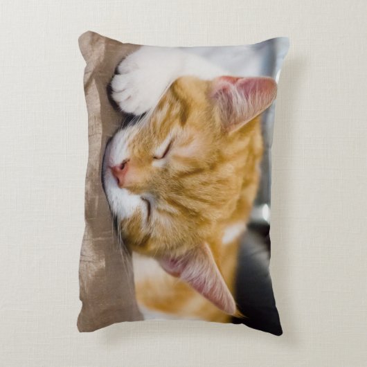 Cute Kitten Decoratief Kussen (Achterkant (Verticaal))