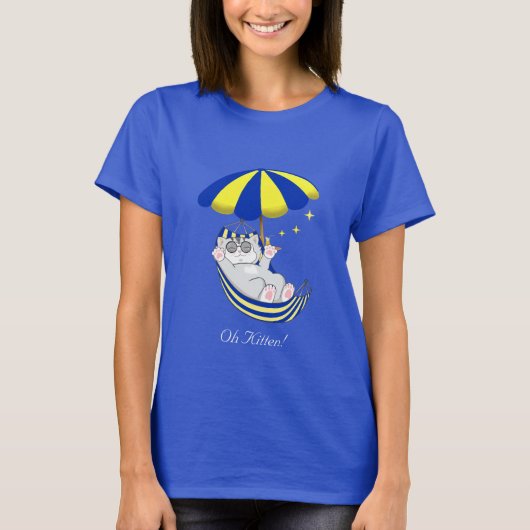 Cute Kitten in Blue & Yellow Hammock T-Shirt (Voorkant)