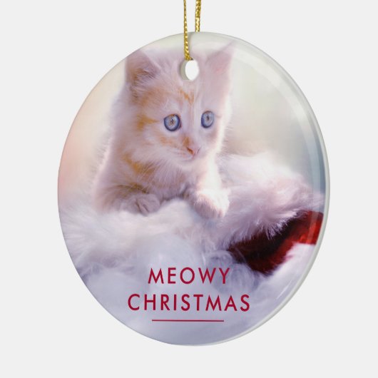 Cute Kitten rust op een kerstman met kerstmis Keramisch Ornament (Links)