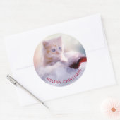 Cute Kitten rust op een kerstman met kerstmis Ronde Sticker (Envelop)
