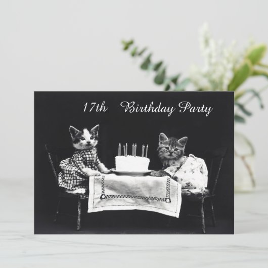 Cute  Kittens 17th Birthday Party Kaart (Staand voorkant)