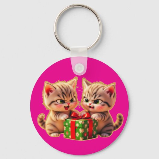 **Cute Kittens Fighting Over a Gift – Funny Christ Sleutelhanger (Voorkant)