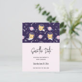 Cute Kitty Cat Astronauts Pattern Save the Date Uitnodiging Briefkaart (Staand voorkant)