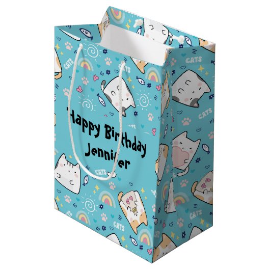 Cute Kitty Cats Whimsical Pattern Happy Birthday Medium Cadeauzakje (Voorkant Gekanteld)