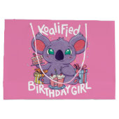 Cute Koala Beer Koalified Birthday Girl Pink Groot Cadeauzakje (Achterkant)
