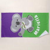 Cute koala beer met illustratie bladeren cartoon strandlaken (Voorkant)