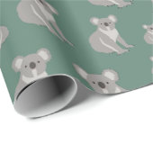 Cute Koala Eucalyptus Green Pattern Cadeaupapier (Rol Hoek)