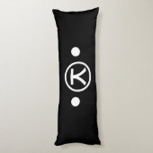 Cute Kuma Beer Kaomoji Japanse Emoticon Text Art Lichaamskussen (Achterkant (Verticaal))