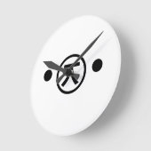 Cute Kuma Beer Kaomoji Japanse Emoticon Text Art Ronde Klok (Hoek)