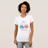 Cute Lab-flessen in liefde, chemie. T-shirt (Voorkant volledig)
