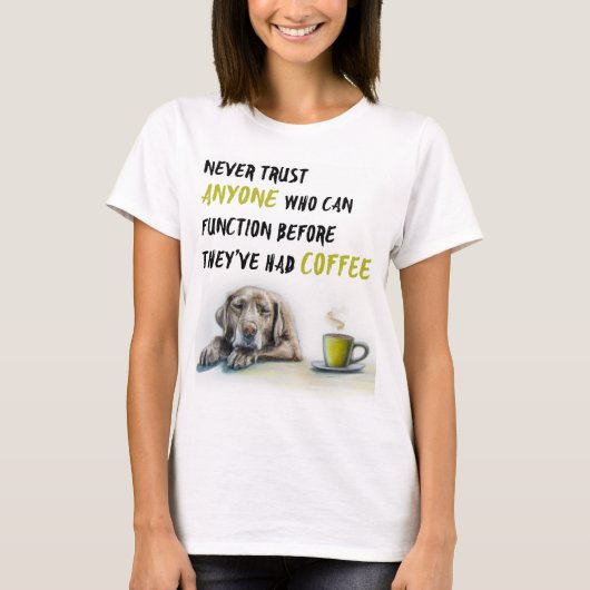 Cute Labrador-koffieverslaafde T-shirt (Voorkant)