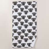 Cute Labrador Retriever Dog Strandlaken (Voorkant)