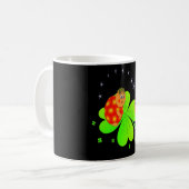 Cute Ladybird Shamrock Coffee Mok (Voorkant links)