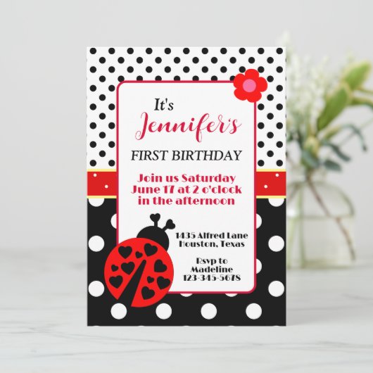 Cute Ladybug Birthday Party Invitation Kaart (Staand voorkant)