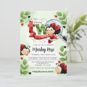 Cute Ladybug die TWEE 2e verjaardag gaat vieren Kaart (Staand voorkant)