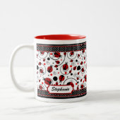 Cute Ladybugs Polka Dots and Swirls Name Coffee Tweekleurige Koffiemok (Links)