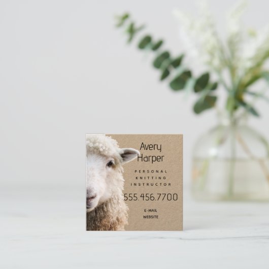 Cute Lamb Sheep Knitting Instructor Teacher Card Vierkante Visitekaartje (Staand voorkant)
