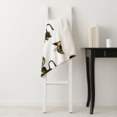 CUTE LAUGHING BLACK AND BRIGHT YELLOW CAT SHERPA DEKEN (In situ)