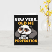 Cute Lazy Panda New Year Old Me 2026 Funny Sarcast Kaart (Gele Bloem)