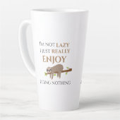 Cute Lazy Sloth Hanging on Tree Funny Text Latte Mok (Linkerhoek)