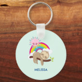 Cute Lazy Sloth met Sun & Rainbow Sleutelhanger (Voorkant)