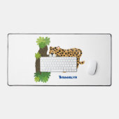 Cute leopard slapen in de cartoon afbeelding van d bureaumat (Keyboard & Muis)