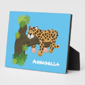 Cute leopard slapen in de cartoon afbeelding van d fotoplaat (Zijkant)