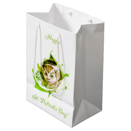 Cute Leprechaun St. Patrick's Day Medium Cadeauzakje (Voorkant Gekanteld)