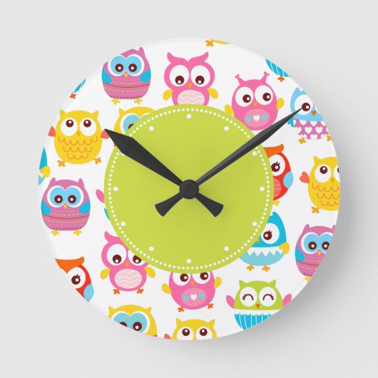 Cute Litte Owls Green Label Ronde Klok (Voorkant)