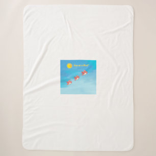 Cute Little Birds vliegen in Blue Sky Kids Throw B