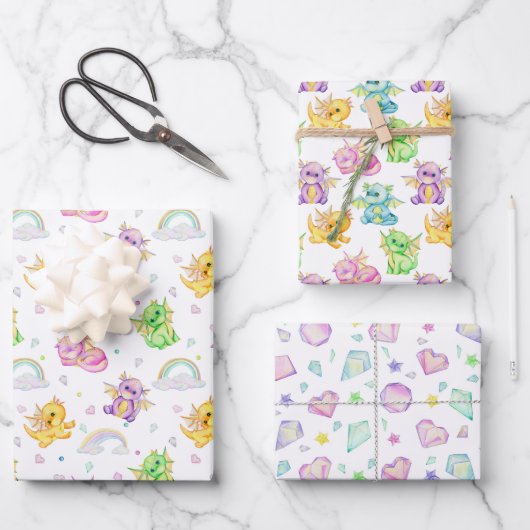 Cute Little Dragon - Wrapping Paper (Voorkant)