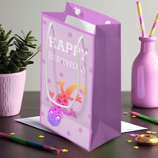 Cute Little Rainbow Gecko Lizard op Roze Klein Cadeauzakje