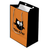 Cute Little Spooky Black Halloween Owl Medium Cadeauzakje (Voorkant Gekanteld)