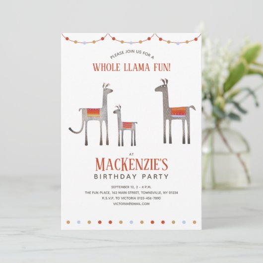Cute Llama Fun Birthday Invitation Kaart (Staand voorkant)