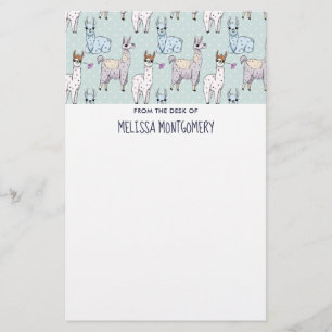 Cute Llama Pattern on Polka Dots Briefpapier