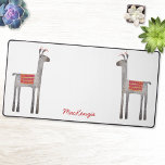 Cute Llama Persoonlijk Bureaumat<br><div class="desc">Een leuk lama of alpaca ontwerp klaar voor u om aan te passen met uw eigen naam,  offerte of grappig gezegde. Originele kunst van Nic Squirrell.</div>