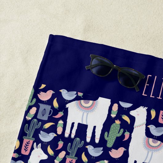 Cute Llama Whimsical Botanical Pattern Strandlaken (In situ)