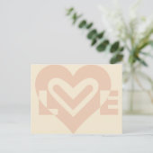Cute Love Graphic in Beige Briefkaart (Staand voorkant)