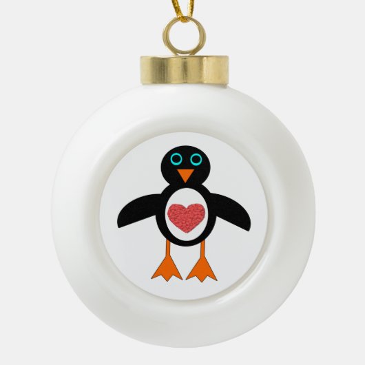 Cute Love Heart Penguin Ornament (Voorkant)