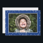 Cute Love & Light Hanukkah Holiday Photo Card Feestdagenkaart<br><div class="desc">Stijlvolle en schattige Chanoeka Holiday Photo Card is perfect voor al uw vrienden en familie dit vakantieseizoen. Pas de tekst aan met uw familienaam en het jaar en wissel het afbeelding uit voor een foto van uw kind,  huisdier of de hele familie.</div>