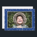 Cute Love & Light Hanukkah Holiday Photo Card Feestdagenkaart<br><div class="desc">Stijlvolle en schattige Chanoeka Holiday Photo Card is perfect voor al uw vrienden en familie dit vakantieseizoen. Pas de tekst aan met uw familienaam en het jaar en wissel het afbeelding uit voor een foto van uw kind,  huisdier of de hele familie.</div>